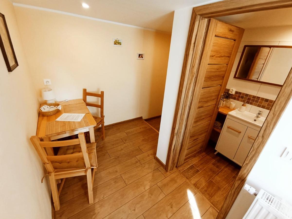 Dom Na Przedgorzu-Apartamenty Z Widokiem Na Gory Świeradów-Zdrój Exterior foto
